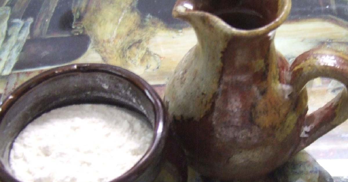 pot-of-oil-and-flour